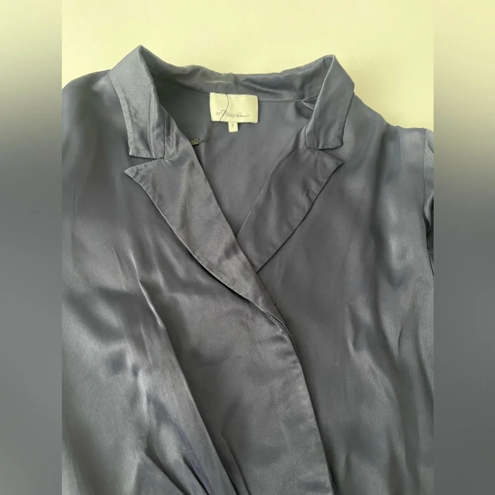 3.1 Phillip Lim Long Sleeve Navy Blue Wrap Blouse Sz 0 - Picture 15 of 16